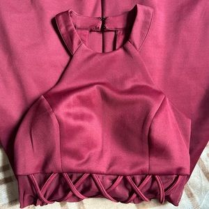 Maroon halter neck mini flowy dress